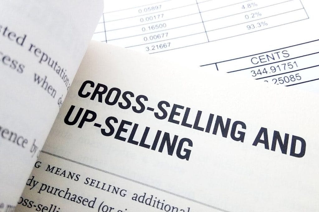 Unlocking the Power of Upselling and Cross-Selling in E-commerce